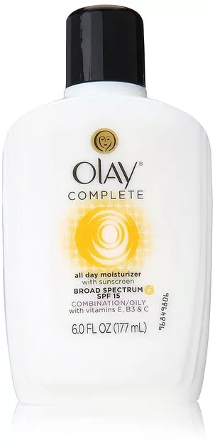Olay Complete All Day Moisturizer with Sunscreen Broad Spectrum SPF 15, Combination/Oily, 6 Fl Oz